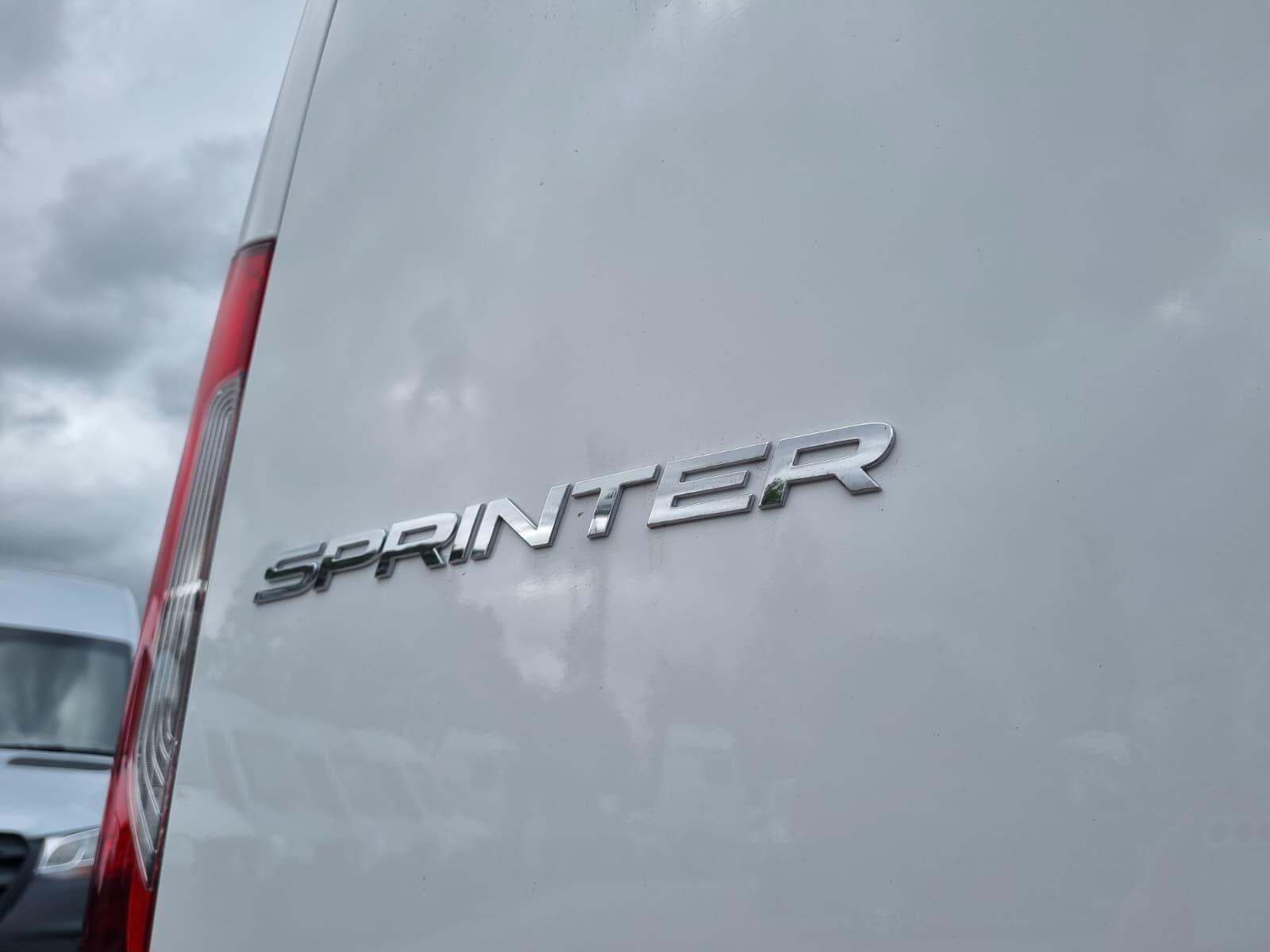 Mercedes-Benz Sprinter
